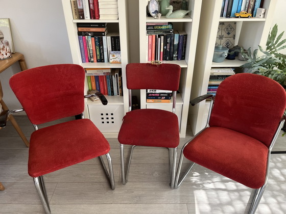 3 Different Original Gispen Chairs – Chairs and lounge chairs, Plastic, Textile (photo 4 of 5)