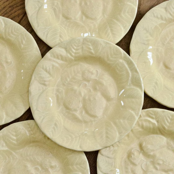 Image 1 of Vintage strawberry-patterned earthenware plates signed Genevieve Lethu