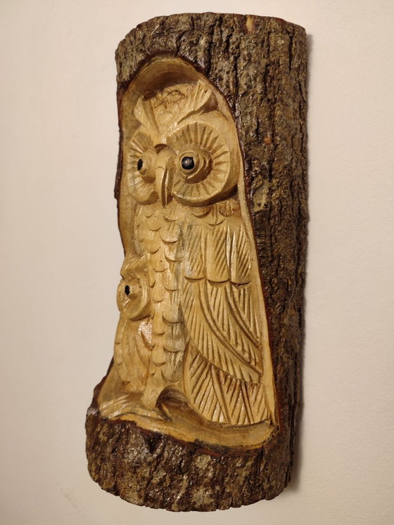 Image 1 of 4 handgefertigte Figuren aus Holzstämmen