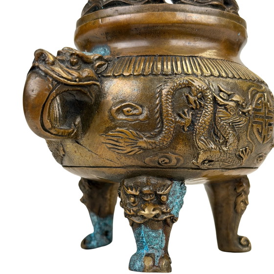Quemador de Incienso Chino con Dragón, Fénix y Perro Fu – Estilo Xuande – Siglo XX – Objetos decorativos (photo 11 of 11)