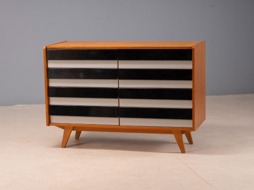 Credenza Mid-Century modello U453 di Jiří Jiroutek per Interier Praha, anni '60, Cecoslovacchia, 110 × 45 × (photo 2 of 7)