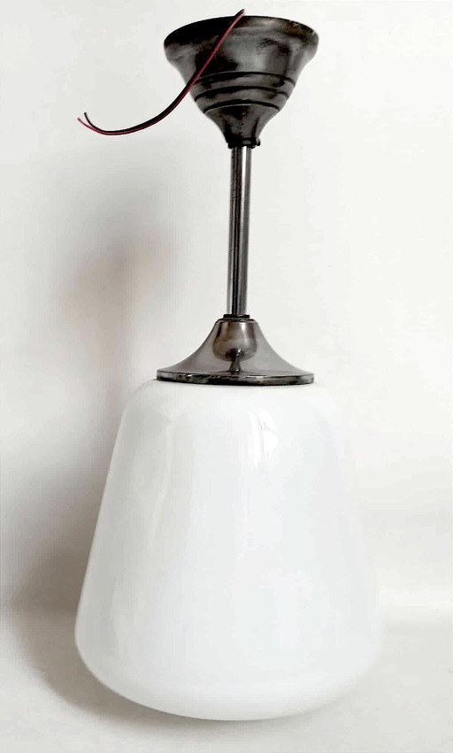 Suspension opaline Art Déco Hauteur 53 cm