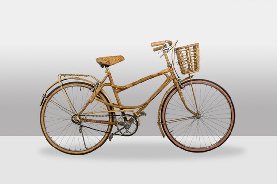 Image 1 of Bicicletta in bambù e rattan. Realizzata a mano negli anni '70.