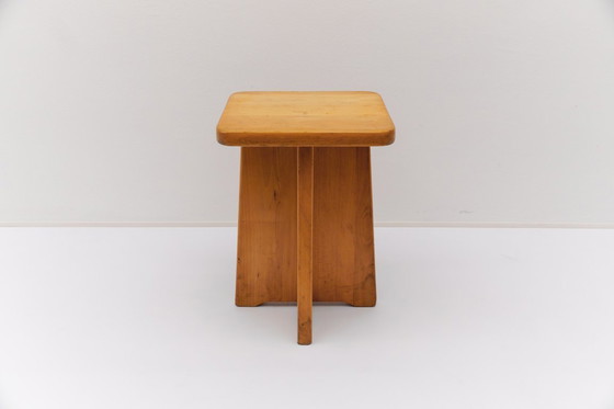 Image 1 of Conjunto de 6 taburetes de roble al estilo de Pierre Chapo, Francia, años 60