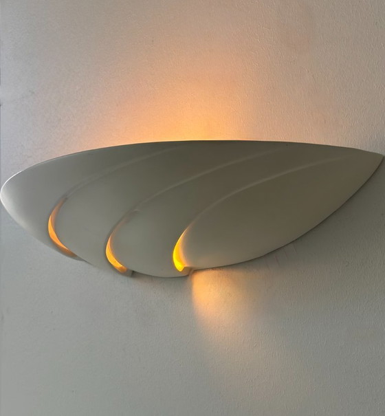 Image 1 of Paar wandlampen in mat wit gips, Frankrijk 1970