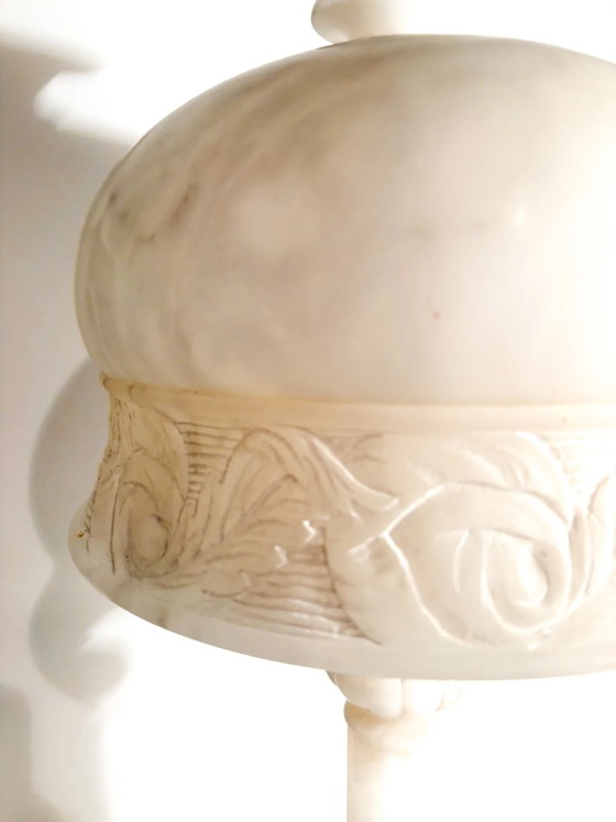 Lampada da Tavolo in Alabastro, Decorata a Rilievo, Monoluce, Anni '50 – Illuminazione (photo 3 of 10)