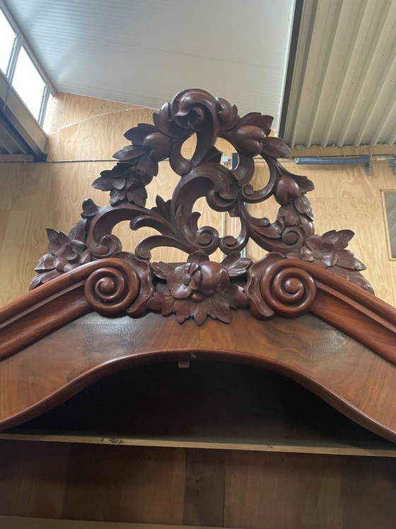 Image 1 of Aparador antiguo