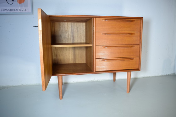 Image 1 of Cassettiera danese in teak, credenza vintage, credenza di metà secolo