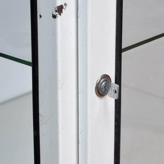 Image 1 of Medizinisches Kabinett aus Eisen und Glas, 1970er Jahre