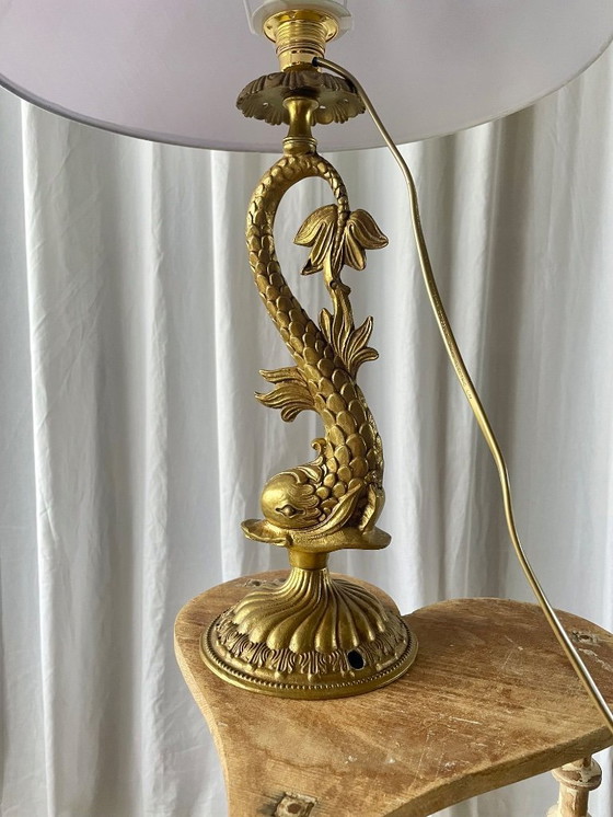 Image 1 of Delfinlampe aus vergoldeter Bronze im Stil Louis XV.
