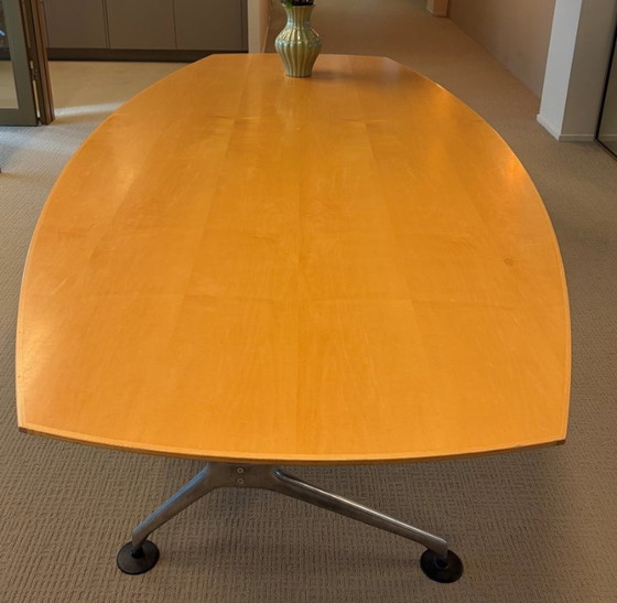 Vitra Eames Segmented Table Wood - Chrome – Dining tables (photo 4 of 7)