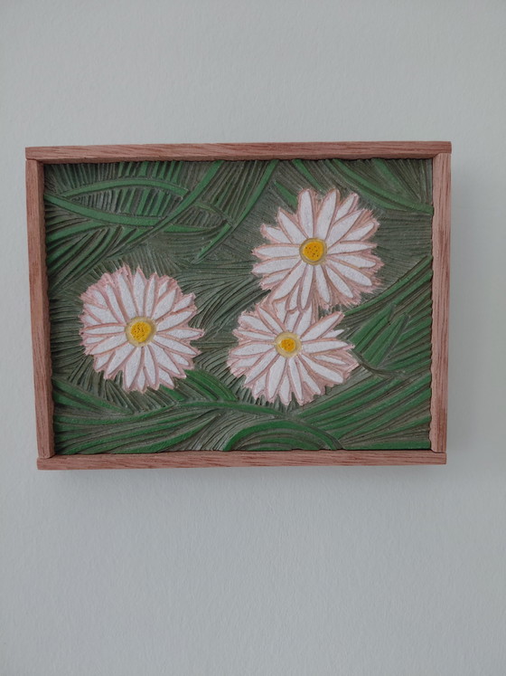 Image 1 of Daisies" Gallery Suncorner