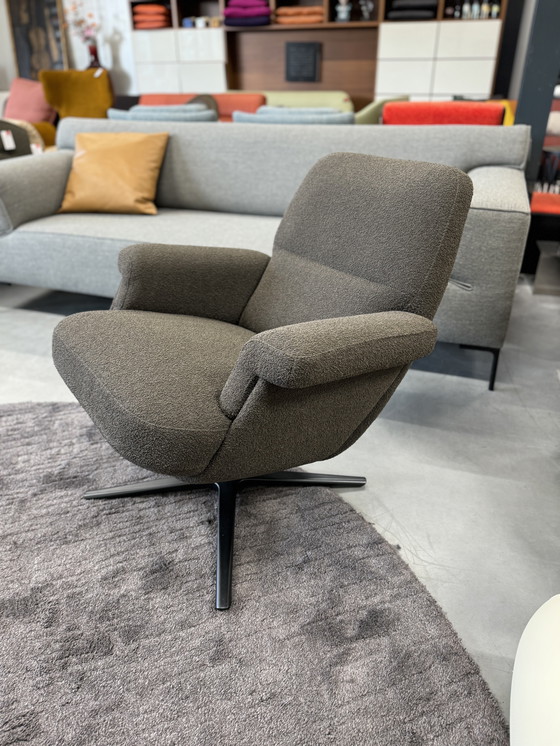 Image 1 of Evidence Entro One Swivel Armchair Fabric