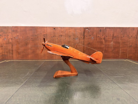 Englisches Mahagoni Hawker Hurricane Modellflugzeug – Dekorative Objekte, Holz (photo 4 of 10)