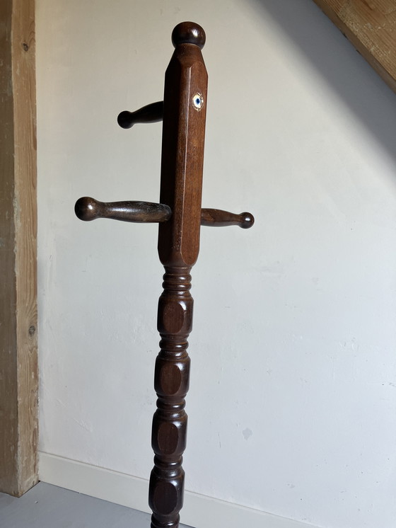 Image 1 of Freistehende Garderobe