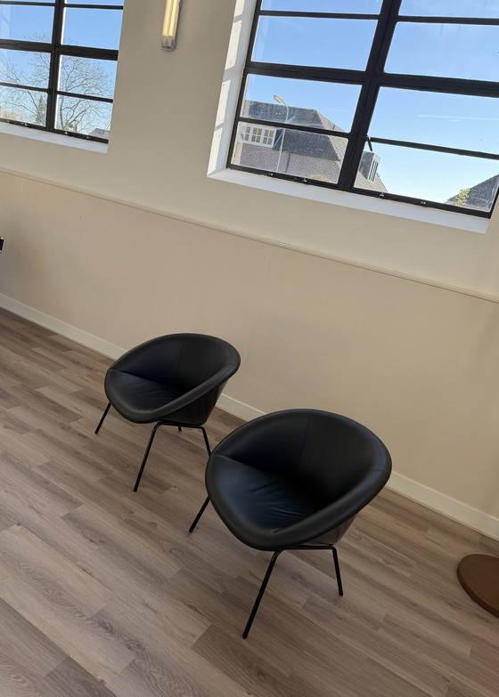 Image 1 of Walter Knoll 369 club chairs (2)