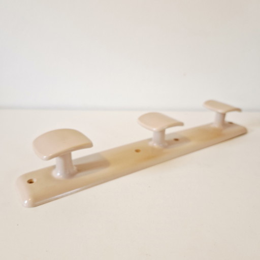 Porte-manteau mural en plastique style années 1970, porte-serviettes futuriste