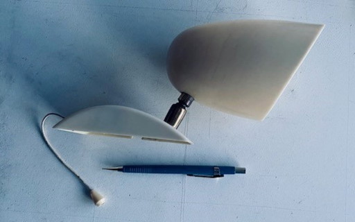 Vintage HoSo bakelite wall lamp (1930s–40s) – complete and working