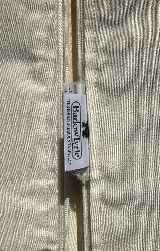 Image 1 of Capri ligbedden Barlow Tyrie