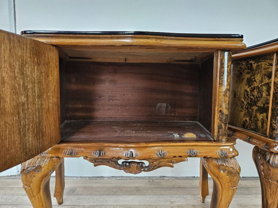 Image 1 of Comodini Chippendale anni '50 con vetro nero