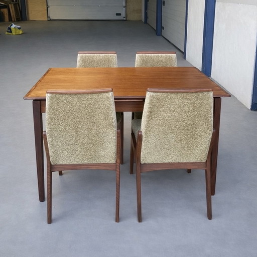 Tavolo da pranzo allungabile vintage di metà secolo con 4 sedie