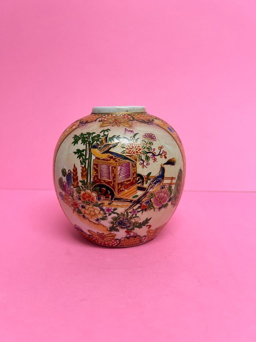 Small vintage Satsuma vase, Japanese chinoiserie flower vase
