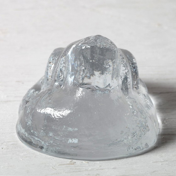 Image 1 of Scandinavisch kristallen glazen kunst kikkerbeeldje / Vintage beeldje / Briefgewicht sculptuur / Zweden / jaren 70