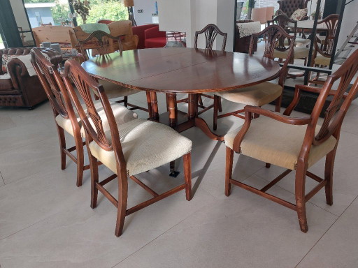 Table de salle à manger Bevan Funnell Reprodux + 6 chaises — style anglais classique, acajou