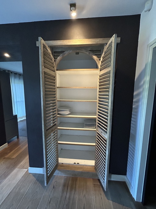 Eikenhouten inbouwkasten Vonder interieur