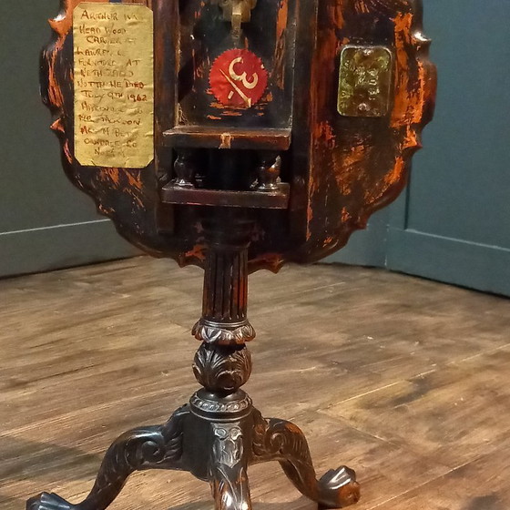 Table d'appoint inclinable antique en acajou style géorgien de 1904 – Tables d'appoint, Wood (photo 10 of 16)