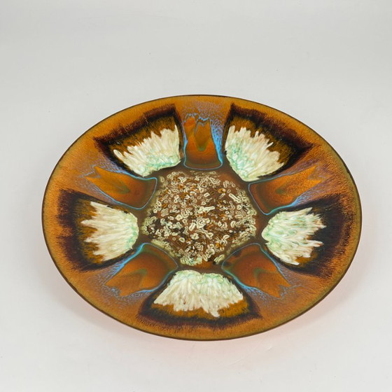 Edwards Star firmado para Gump’s San Francisco – Plato de Cobre Esmaltado Mid-Century – Objetos decorativos (photo 2 of 13)