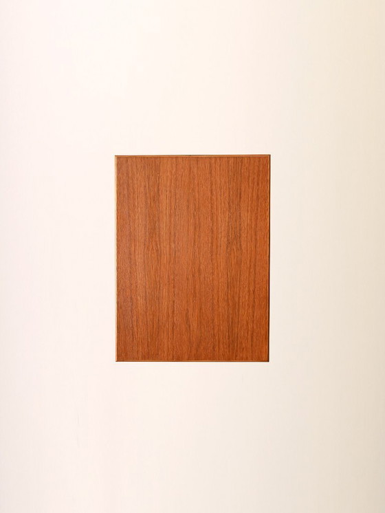 Image 1 of Pequeña mesa de centro escandinava de los años 50 con patas torneadas