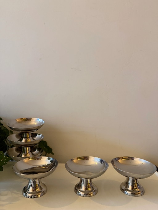Vintage chromen coupes