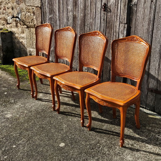 Image 1 of 4 chaises de salle à manger vintage françaises en rotin - chaises de style cottage - style Louis XV - années 80