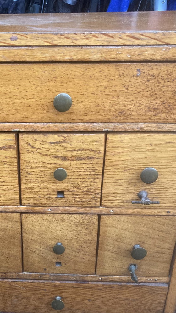 Image 1 of Botiquín