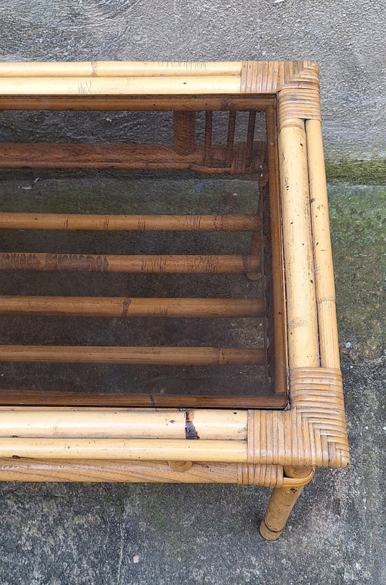 Image 1 of Coffee table in rattan and smoked glass