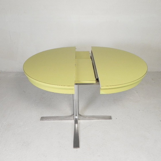 Image 1 of Round vintage dining table diameter 100 cm, extended 135 cm, 1970s