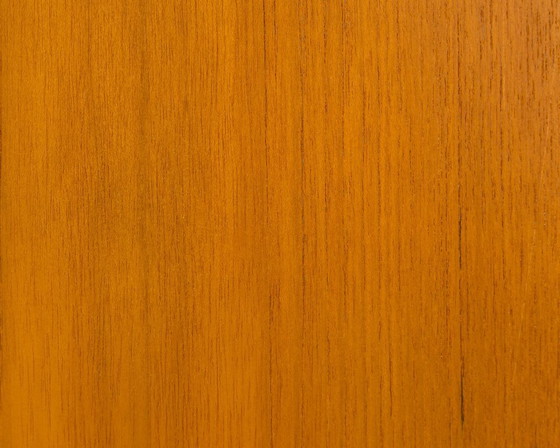 Image 1 of Cassettiera/credenza a due ante con gambe a forcina, anni '60. Restaurata.