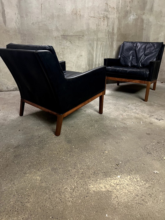 Image 1 of 2X Fauteuil en cuir V. Kai Lyngfeldt Larsen / Soren Willadsen Années 60Er-70Er