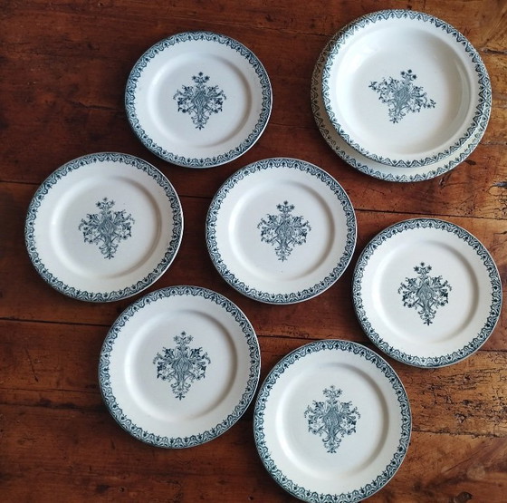 Image 1 of "Alhambra" ironstone earthenware service from Salins