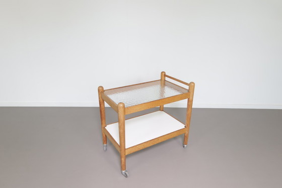 Image 1 of Scandinavische eikenhouten serveerwagen, jaren 50