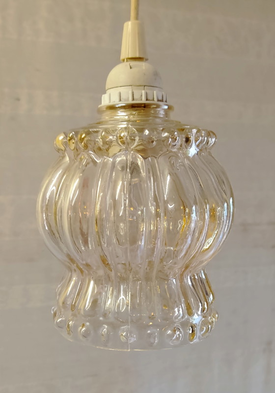 Molded Glass Globe Pendant Light - Mid-20th Century – Pendant lamps (photo 2 of 8)