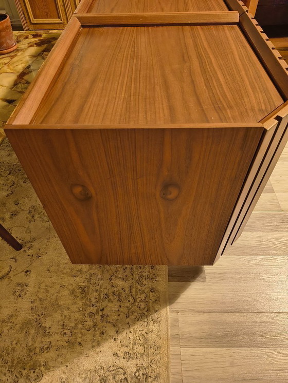 Image 1 of Buffet en noyer | Style années 1960