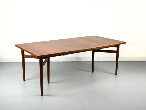 Image 1 of Model 201 Teakhouten eettafel van Arne Vodder voor Sibast, jaren 60