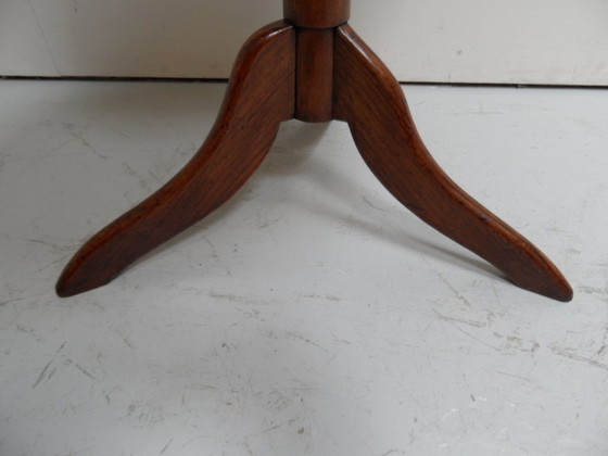 Image 1 of table d'appoint ronde ancienne
