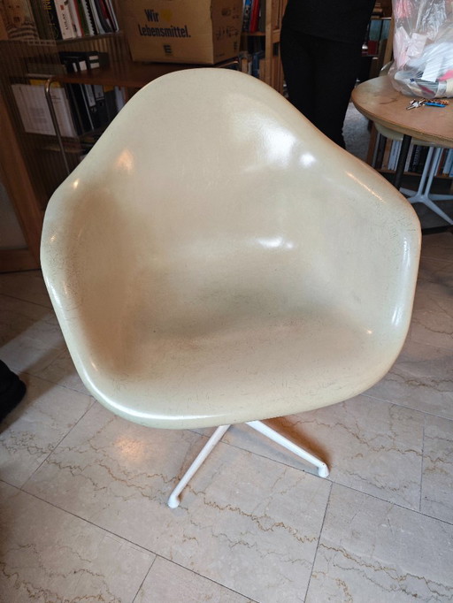 Eames “La Fonda” Fiberglass Fauteuils – Charles & Ray Eames, jaren 60 – Originele Vintage