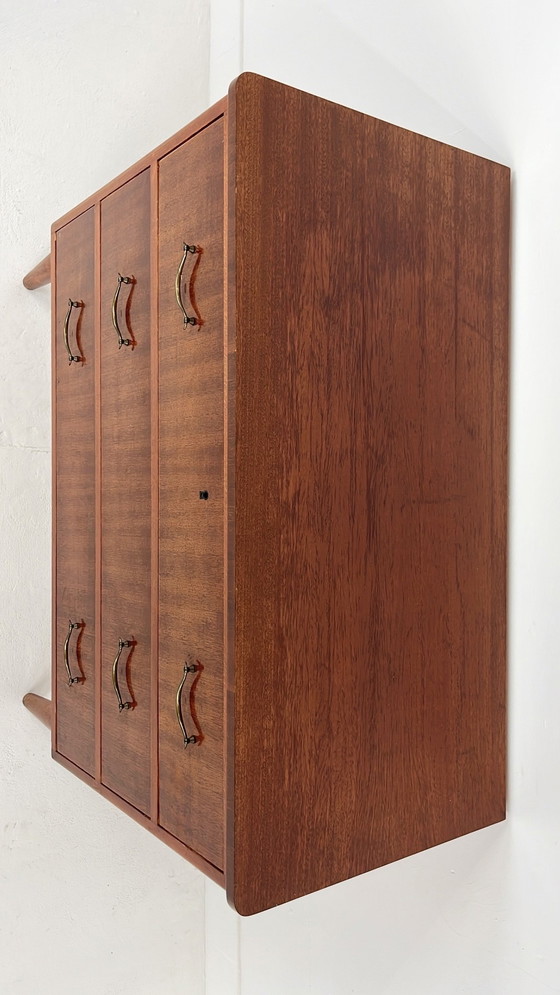 Image 1 of Zweeds vintage ladekast 