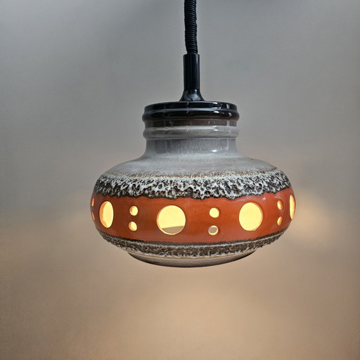 Vintage XL Oranje / Witte Hanglamp Gemaakt Van Keramiek, Door Herda. UFO Hanglamp Uit De Jaren 70. Fat Lava Lamp.