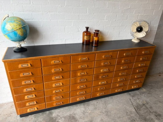 Vintage mid-century apothekerskast,apotheekkast,ladekast, Ladekasten, Hout, Metaal, Bruin (foto 8 van 14)