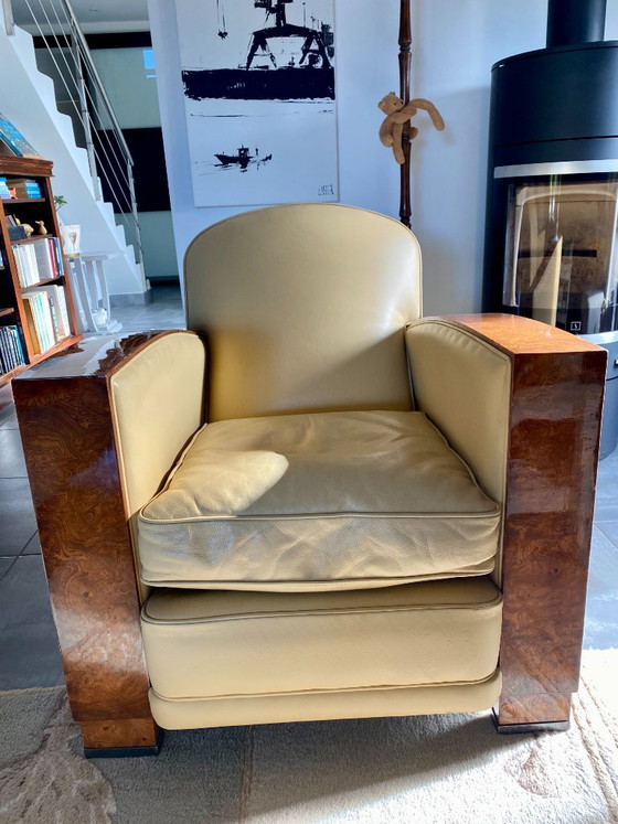 Ein prächtiges Paar Art-Deco-Clubsessel in vanillefarbenem Leder – Leather, Wood (photo 5 of 8)